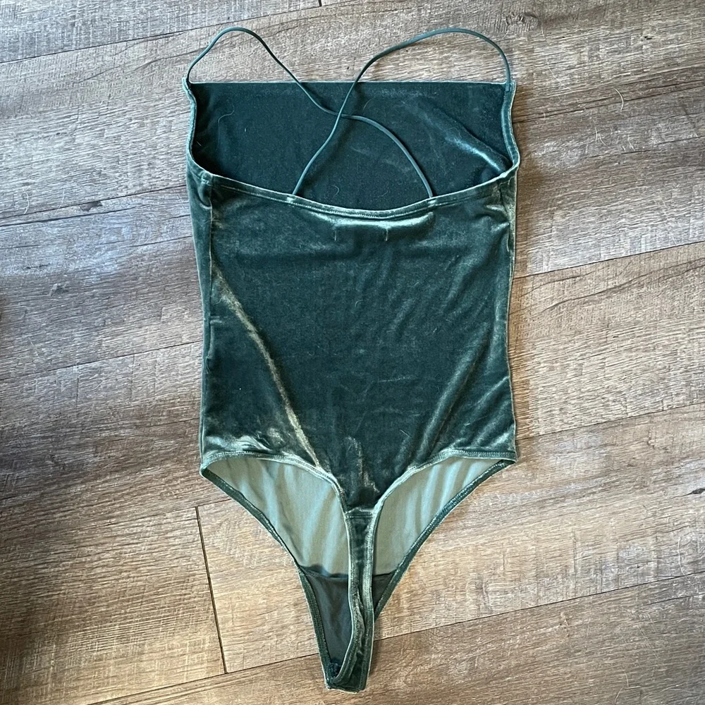 Abercrombie & Fitch Velvet Bodysuit - Picture 2 of 4